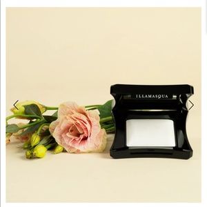 Illamasque Beyond Powder